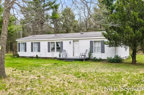 429 E Church, Twin Lake, MI 49457