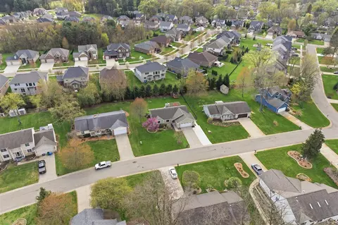 View/Area - 3111 Smugglers, Commerce Twp, MI 48390 photo 3 of 8