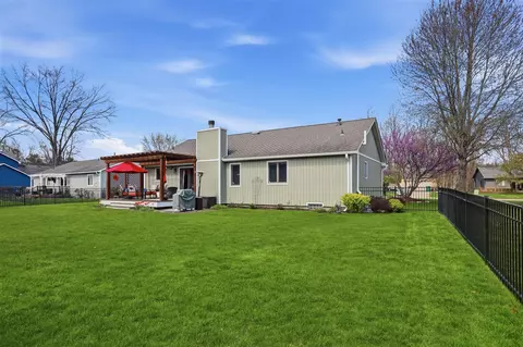 Exterior - 3111 Smugglers, Commerce Twp, MI 48390 photo 6 of 9