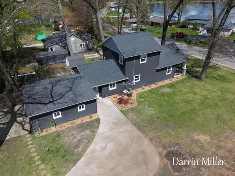 6289 Middle Lk, Twin Lake, MI 49457