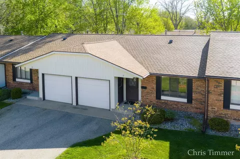 75 Old Ml #17, Holland, MI 49423