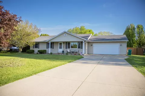 Exterior - 17064 Hawk, Three Rivers, MI 49093 photo 8 of 8