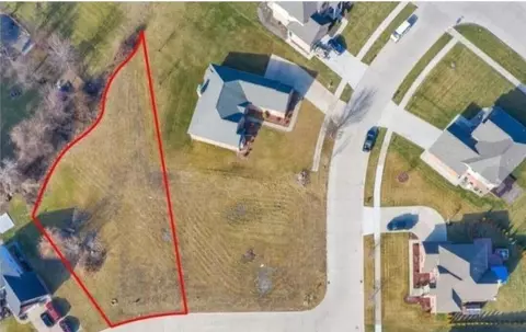 14108 Flanders, Southgate, MI 48195