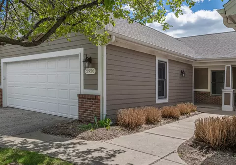 2926 Grand Isle, Belmont, MI 49306