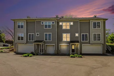 1032 Bluestem, Ann Arbor, MI 48103