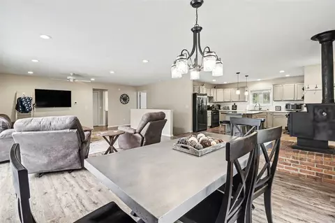 Dining - 7415 E Anthony, Branch, MI 49402 photo 3 of 3
