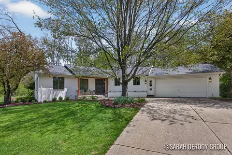 2606 Indian Rdg, Grand Rapids, MI 49505