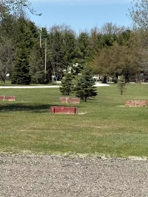 V/l Shadowbrook, Lake, MI 48632 photo 7