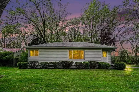 315 Marcelletti, Paw Paw, MI 49079