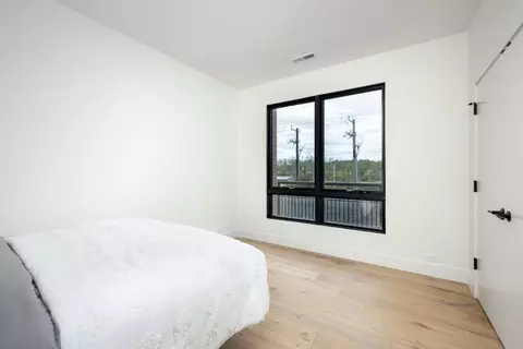 Bedroom - 325 E Smt #101, Ann Arbor, MI 48104 photo 5 of 5