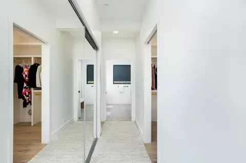 Entry Way - 325 E Smt #101, Ann Arbor, MI 48104 photo 1 of 7