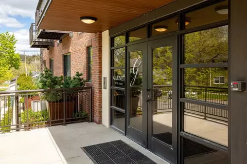 Exterior - 325 E Smt #101, Ann Arbor, MI 48104 photo 5 of 11
