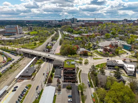 View/Area - 325 E Smt #101, Ann Arbor, MI 48104 photo 1 of 4