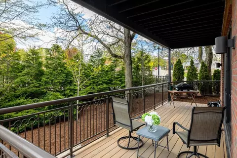 Exterior - 325 E Smt #101, Ann Arbor, MI 48104 photo 1 of 11