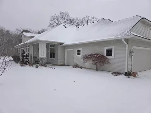 3386 Clearbrook, Saugatuck, MI 49453