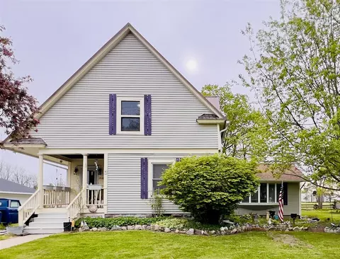 1033 Washington, Lake Odessa, MI 48849