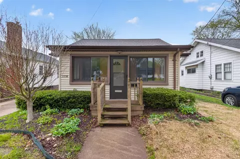 1110 E North, Jackson, MI 49202