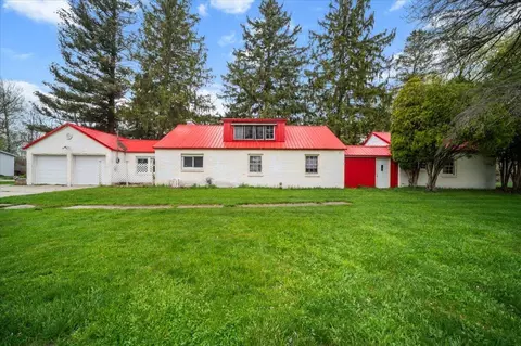 5599 Howard City Edmore, Vestaburg, MI 48891