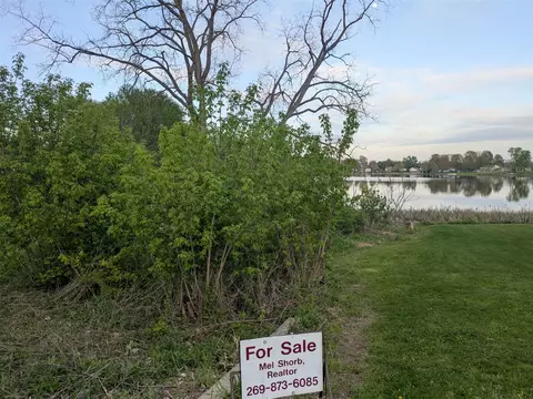 Pike, Allegan, MI 49010