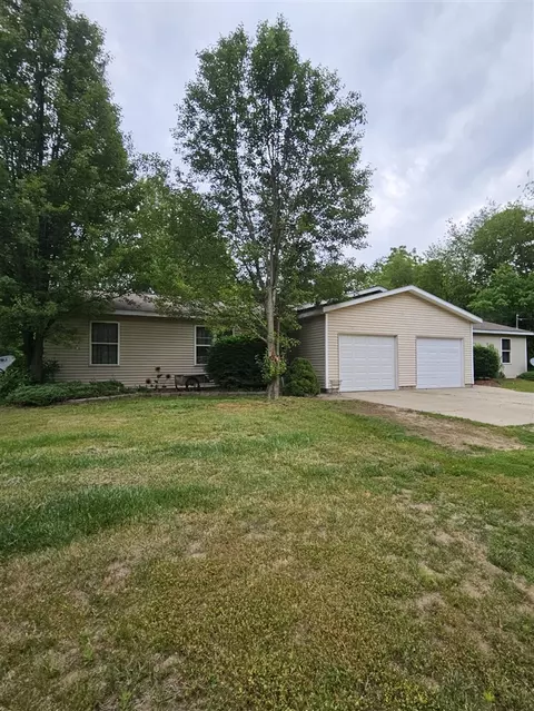 6445 Old Allegan, Saugatuck, MI 49453
