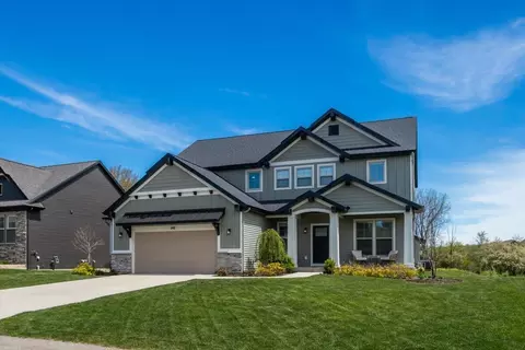 348 Hawkchase, Grand Rapids, MI 49525