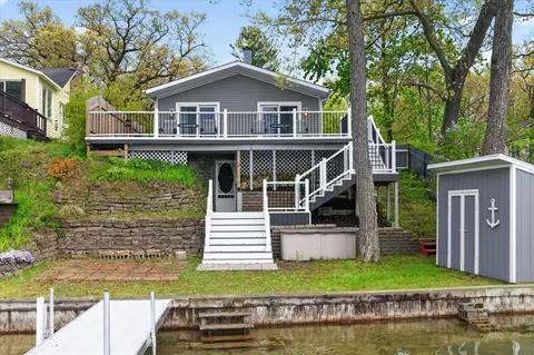 8412 Brower Lk, Rockford, MI 49341