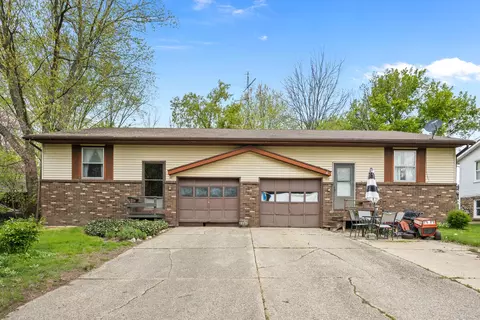 59 Wayne, Grand Rapids, MI 49548