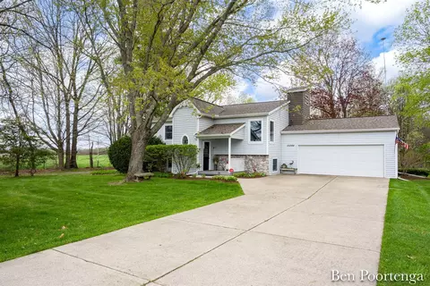 10299 Fisk, Belding, MI 48809
