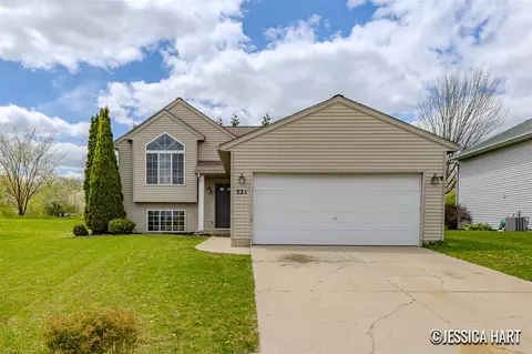 321 Pioneer, Cedar Springs, MI 49319