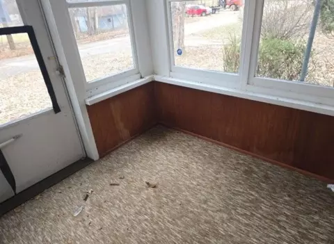 1031 Betterly, Springfield, MI 49037 photo 7