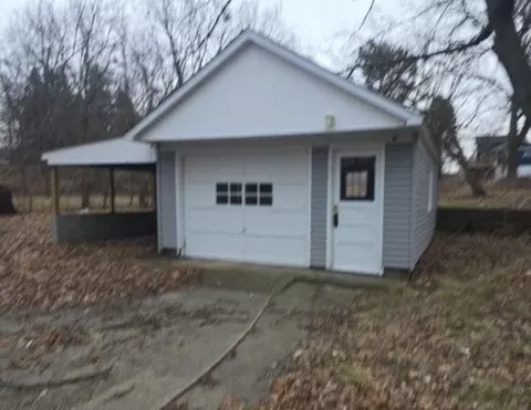 1031 Betterly, Springfield, MI 49037 photo 5