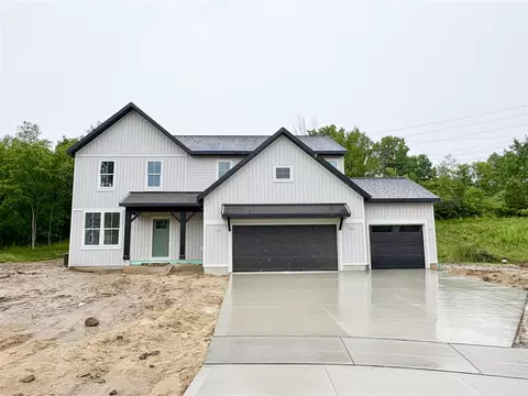 5859 Valley Pt, Caledonia, MI 49316