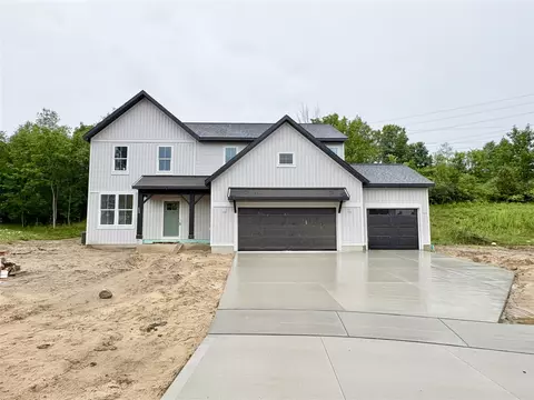 5859 Valley Pt, Caledonia, MI 49316