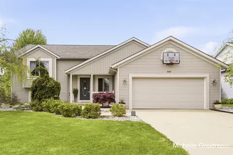 8997 Lenter, Caledonia, MI 49316