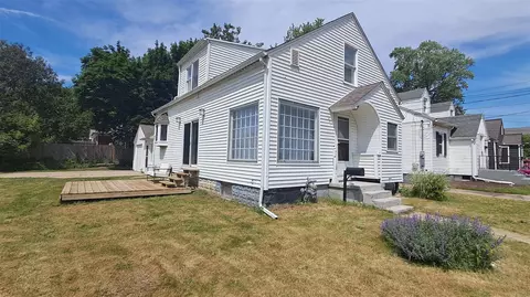 851 Hollywood, Grand Rapids, MI 49505