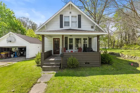 447 E Lincoln, Ionia, MI 48846