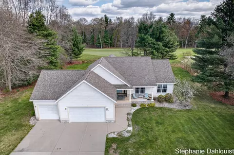 3878 Darcliff, Twin Lake, MI 49457