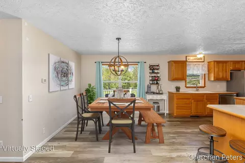 Dining - 3136 140th, Dorr, MI 49323 photo 1 of 1