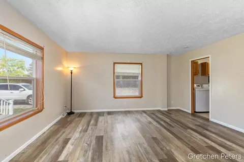 Living - 3136 140th, Dorr, MI 49323 photo 4 of 5