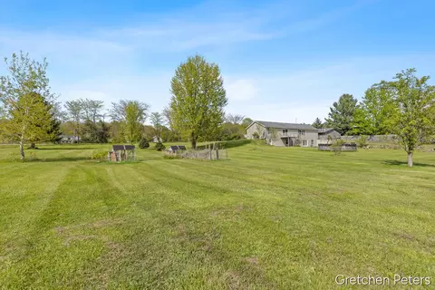 Exterior - 3136 140th, Dorr, MI 49323 photo 7 of 11