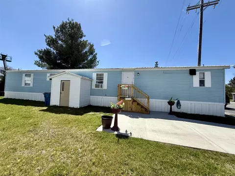 333 E Lakewood #10, Holland, MI 49424