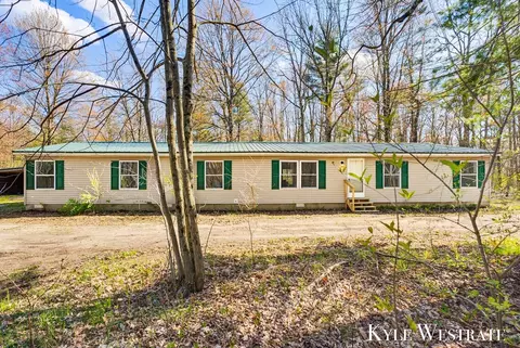 9470 Schow, Holton, MI 49425