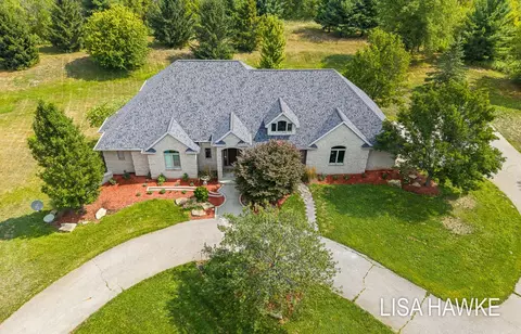10365 Cleveland, Nunica, MI 49448