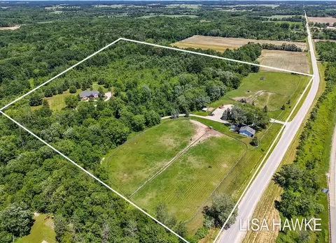 10365 Cleveland, Nunica, MI 49448