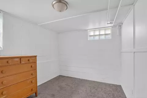 Bedroom - 2750 Hamstead, Jackson, MI 49201 photo 4 of 6