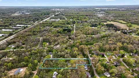 View/Area - 4721 Pin Oak, Jackson, MI 49201 photo 9 of 12
