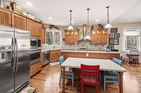 Kitchen - 1290 W Echo, White Cloud, MI 49349 photo 2 of 2