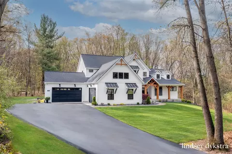 8686 Bentham, Rockford, MI 49341