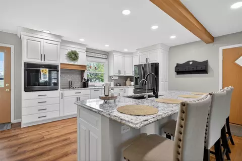 Kitchen - 2513 S Parma, Parma, MI 49269 photo 1 of 3