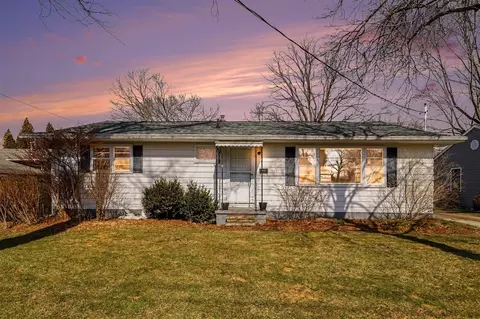 311 Dutton, Eaton Rapids, MI 48827